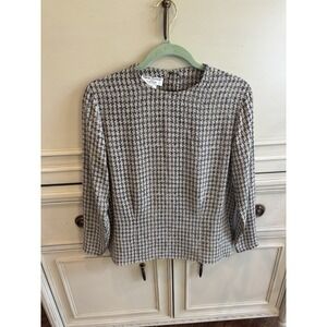 Vintage Rena Rowan For Seville Beige Navy Geometric Blouse 8‎ Petite Old Money